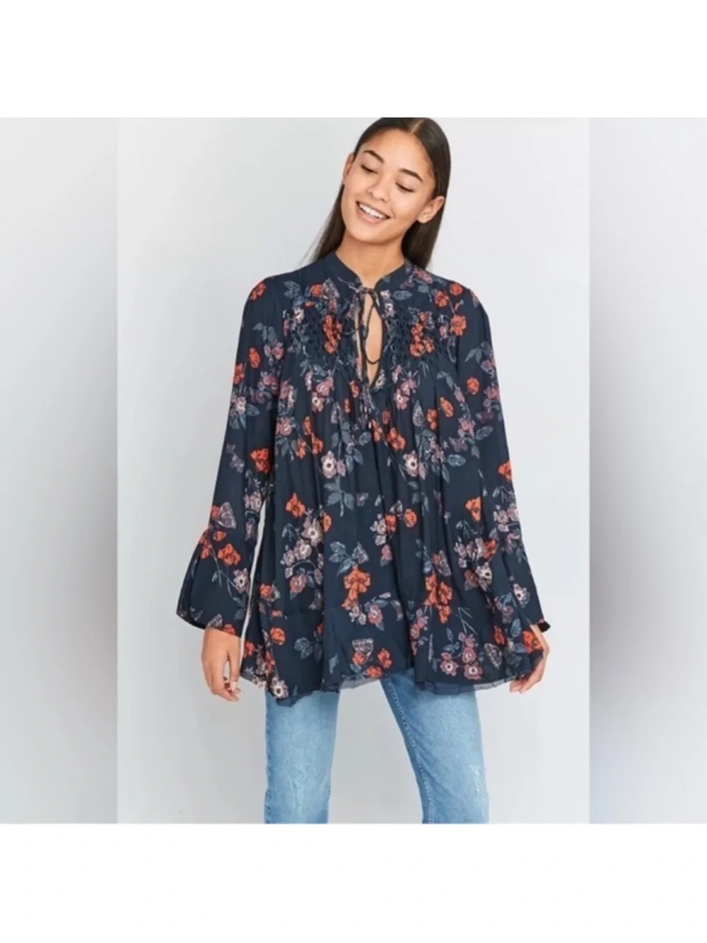 Free People So Fine pebble crepe smocked tunic Top In Navy Size Small